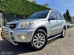 Toyota RAV4 1.8-16V VVT-i Luna Maart 2025 grote beurt gehad, Auto's, Voorwielaandrijving, Gebruikt, Zwart, 4 cilinders