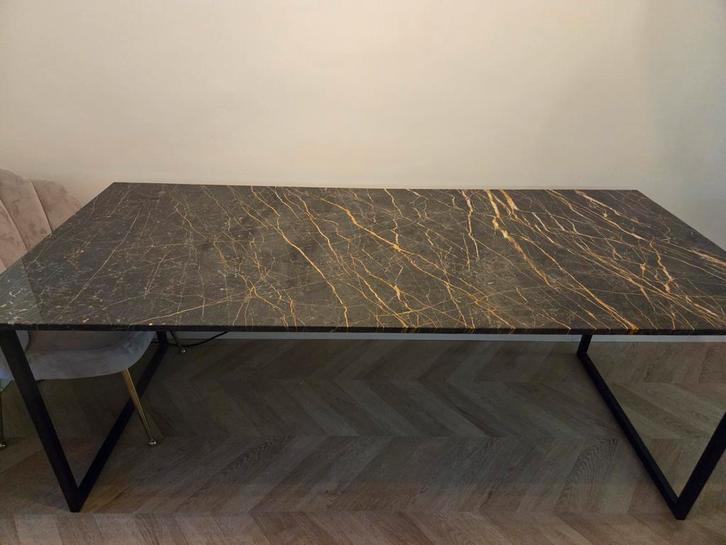 Marmeren eettafel met Gouden Aders, Huis en Inrichting, Tafels | Salontafels, Zo goed als nieuw, 75 cm of meer, 50 tot 100 cm