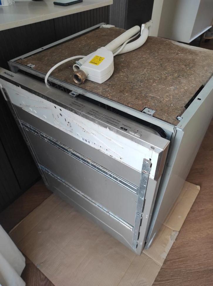 Miele vaatwasser inbouw, Witgoed en Apparatuur, Vaatwasmachines, Gebruikt, Inbouw, 85 tot 90 cm, 45 tot 60 cm, 10 tot 14 liter