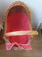 rieten poppenwagen, Kinderen en Baby's, Ophalen of Verzenden, Gebruikt, Babypop