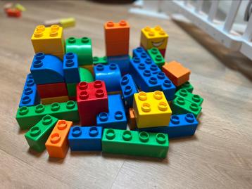 Lego quattro  beschikbaar voor biedingen