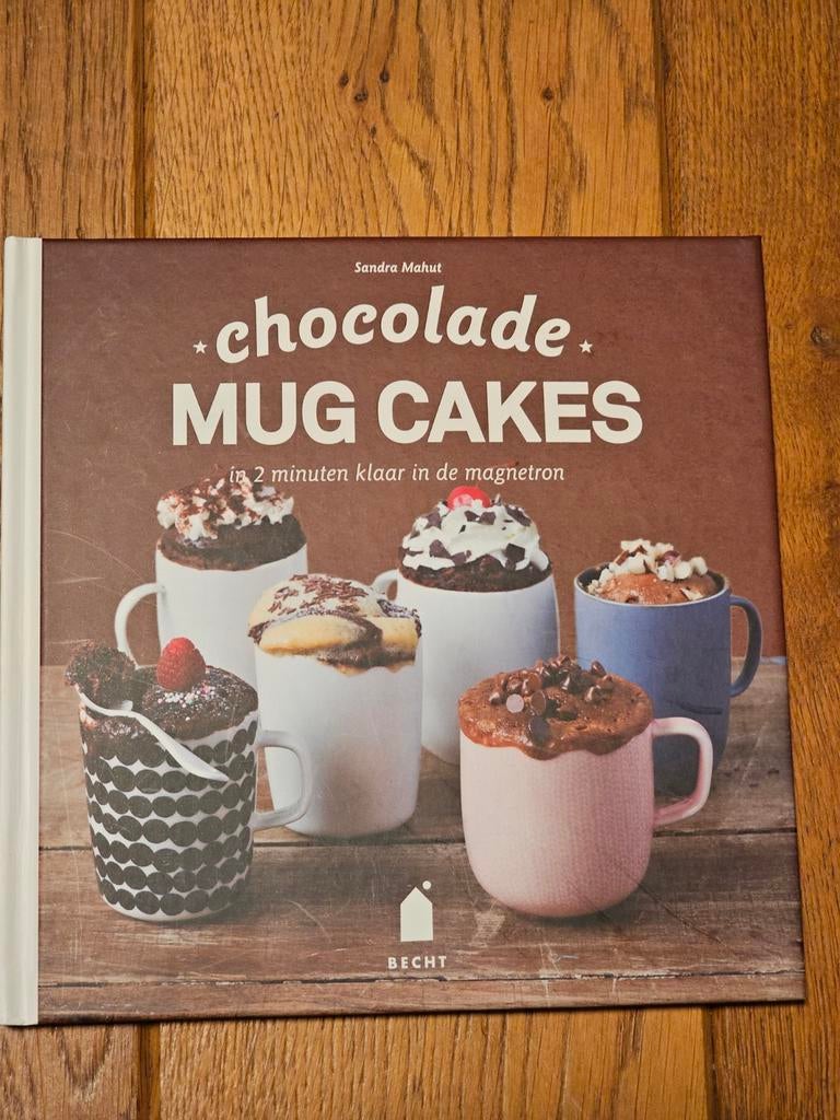 Sandra Mahut - Chocolade mug cakes, Boeken, Ophalen of Verzenden, Zo goed als nieuw, Sandra Mahut