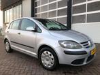 Volkswagen Golf Plus 1.6 FSI 2005 Nieuwe apk 02-2027, Auto's, Stof, 4 cilinders, 1293 kg, 5 stoelen