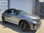 Volkswagen T-ROC 1.5 TSI Life R-Design [Pano|Stuur&Stoel VW, 4 cilinders, 150 pk, Leder en Stof, SUV of Terreinwagen