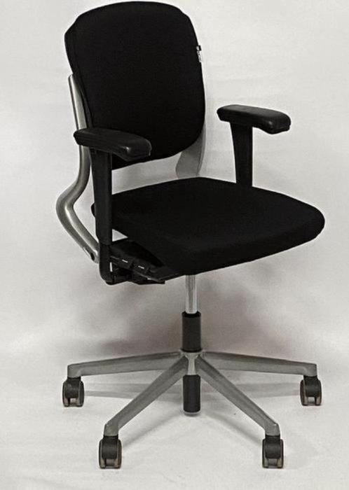 Ahrend 230 Bureaustoel Lage Rug Met Zithelling, Huis en Inrichting, Bureaustoelen, Gebruikt, Bureaustoel, Zwart, Ergonomisch, Ophalen of Verzenden
