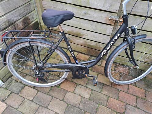Voor de klusser een nog goede fiets wel een opknapper, Fietsen en Brommers, Fietsen | Dames | Damesfietsen, Gebruikt, Overige merken