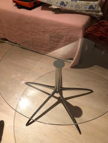 Mooie ronde glazen salontafel zgan,diameter 90 cm beschikbaar voor biedingen
