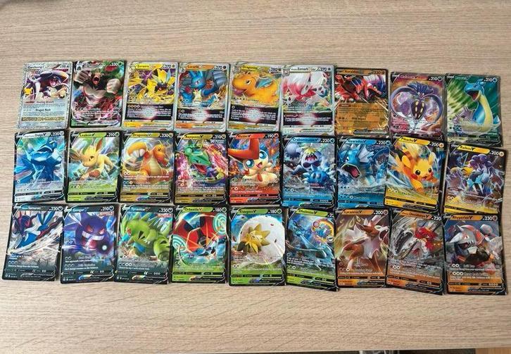 27 Pokémon kaarten V, V Max, V Star, EX,  bewaarblik&hoesjes, Ophalen of Verzenden, Zo goed als nieuw, Meerdere kaarten, Foil
