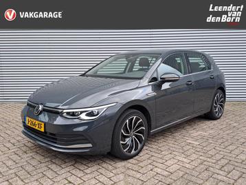 Volkswagen Golf 1.5 TSI Style Adaptive Cruise | Apple Carpla beschikbaar voor biedingen