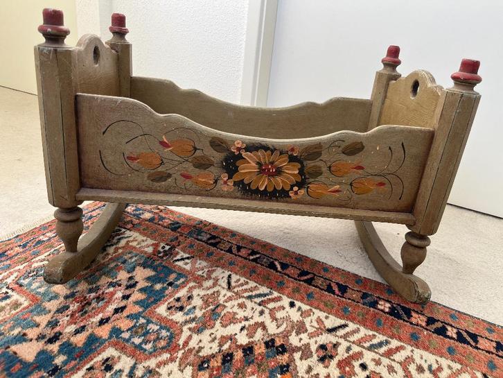 poppen schommelbed, Kinderen en Baby's, Speelgoed | Poppen, Gebruikt, Babypop, Ophalen