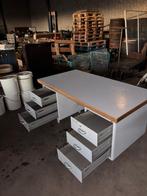 Metalen Bureau met ladens, Huis en Inrichting, Bureaus, Ophalen, Zo goed als nieuw, Bureau
