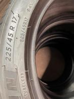 “225 45 17 Michelin. Demo. puntjes zitten er nog op”, Ophalen, Gebruikt, 17 inch, Band(en)