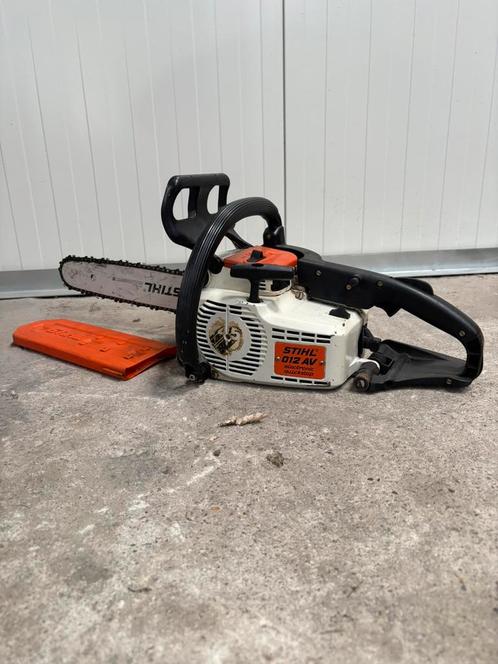 Stihl D12 AV, Tuin en Terras, Hand-tuingereedschap, Zo goed als nieuw, Overige soorten, Ophalen of Verzenden
