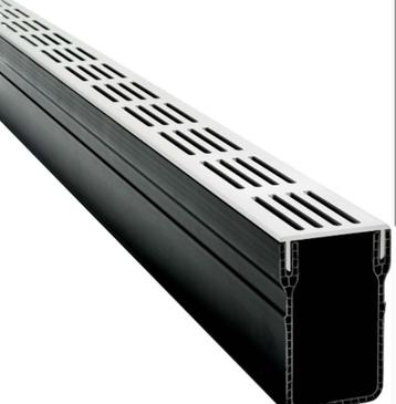 garden drain Lijngoten aluminum en zwart beschikbaar voor biedingen