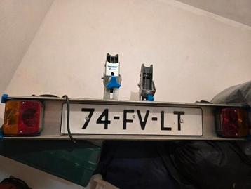 Twinny load 2 fietsen beschikbaar voor biedingen