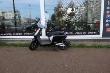 Mooie Kymco Ionix 45km  E-Scooter 2025 beschikbaar voor biedingen