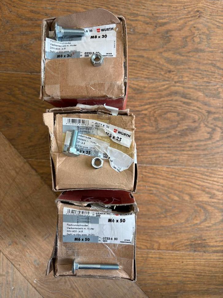 Würth Bouten en Moeren Set - M8 & M6, Doe-het-zelf en Verbouw, Hang- en Sluitwerk, Gebruikt, Overige typen, IJzer, Ophalen of Verzenden