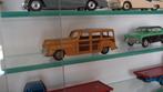 Fraaie Dinky Toys Plymouth Woody 1950, nr. 27F, Hobby en Vrije tijd, Modelauto's | 1:43, Ophalen of Verzenden, Zo goed als nieuw