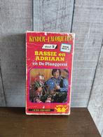 Kids stuff videoband Bassie en Adriaan en de Plaaggeest 3, Gebruikt, Alle leeftijden, Kinderprogramma's en -films, Overige typen