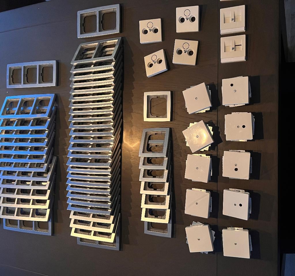 Schakelmateriaal Busch Jaeger, Ophalen, Gebruikt, Overige typen