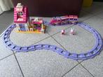 Hello Kitty treinstation set Unico (past op Duplo steentjes), Ophalen of Verzenden, Zo goed als nieuw, Complete set, Duplo