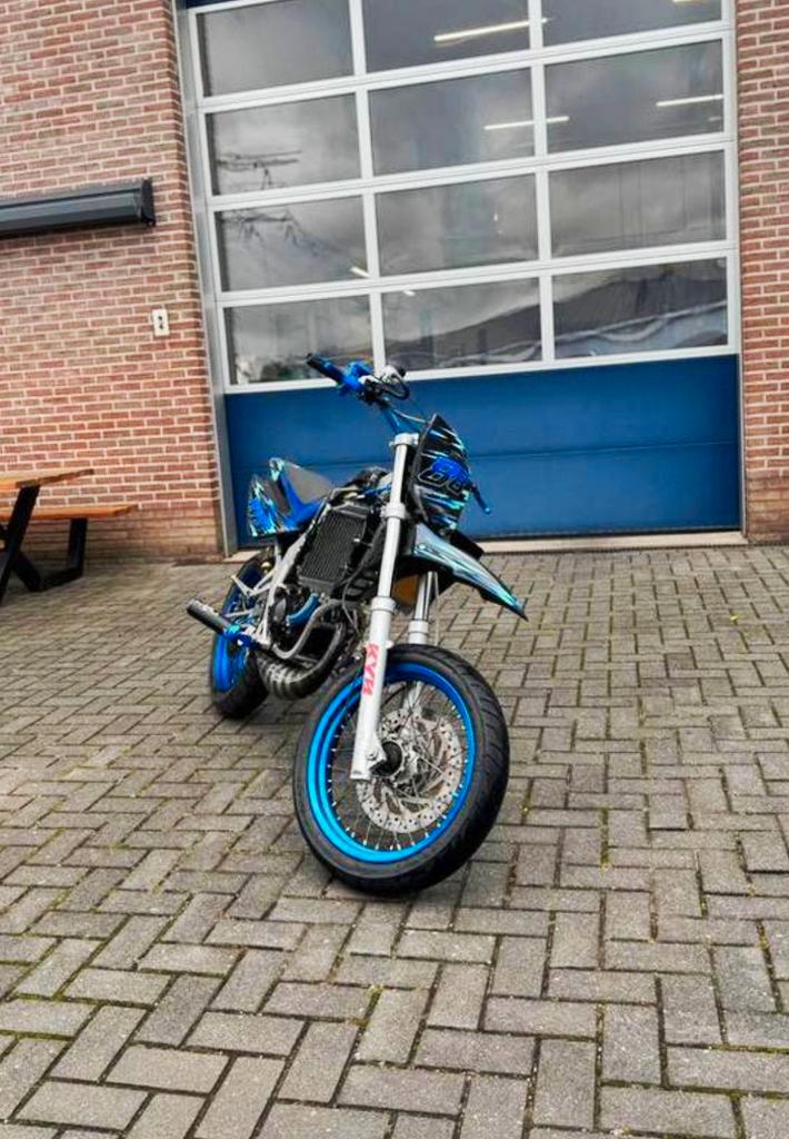 Derbi senda 88 cc, Fietsen en Brommers, Brommers | Crossbrommers, Zo goed als nieuw, Derbi, Ophalen of Verzenden