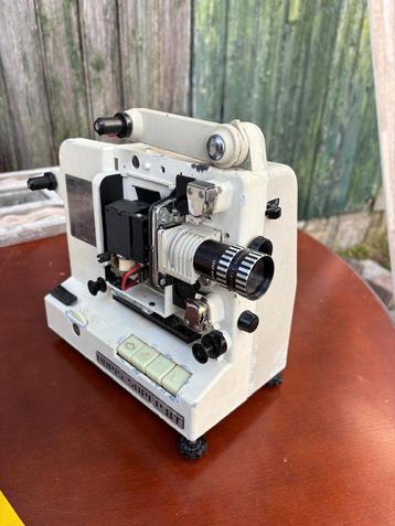 Noris Super 8 projektion Nürnberg beschikbaar voor biedingen