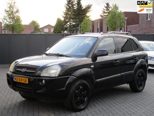 Hyundai Tucson 2.0i Dynamic Airco !, Auto's, Hyundai, Te koop, Tucson, ABS, Airbags, Airconditioning, Alarm, Boordcomputer, Centrale vergrendeling