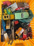 Miniatuur auto’s kist met diverse auto’s, Ophalen, Gebruikt