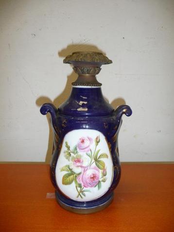 19e eeuwse faience lampvoet beschikbaar voor biedingen