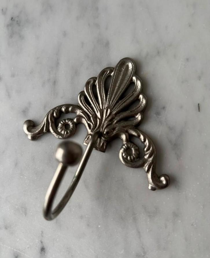 Vintage chromen rococo wandhaak kapstokhaak, Huis en Inrichting, Woonaccessoires | Kapstokken, Zo goed als nieuw, Wandhaken, Minder dan 100 cm
