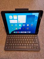 Apple iPad 9e Gen logi hoes toetsenbord,, Computers en Software, Apple iPads, Apple iPad, Zo goed als nieuw, Wi-Fi, Ophalen