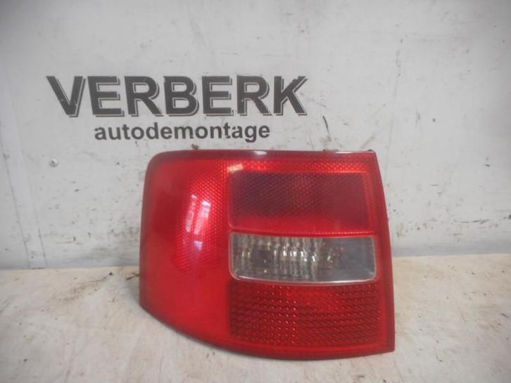 Achterlicht Links Audi A6 Avant (C5) 2001 4b9945095f, Auto-onderdelen, Verlichting, Audi, Gebruikt