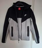 Nike vest., Kinderen en Baby's, Kinderkleding | Maat 158, Ophalen of Verzenden, Zo goed als nieuw, Jongen, Trui of Vest