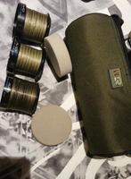 Avid carp 12000 molen spoelen 3x, Ophalen of Verzenden, Zo goed als nieuw, Molen