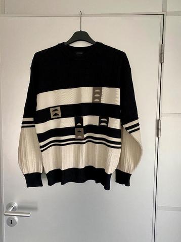 J06 Carlo Colucci: maat 50=M trui zwart/beige beschikbaar voor biedingen