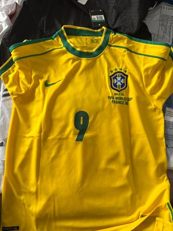 Voetbalshirt, match prepared shirts.  beschikbaar voor biedingen