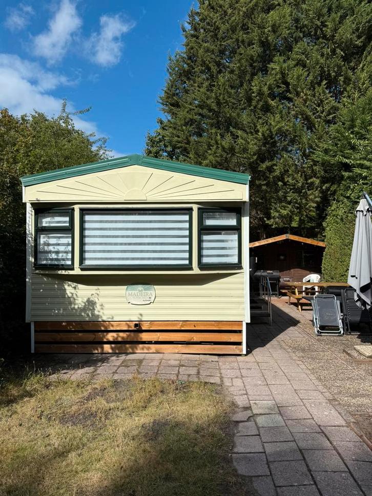 Chalet 8 persoons 11 x 3.60., Caravans en Kamperen, Stacaravans, meer dan 6, Ophalen