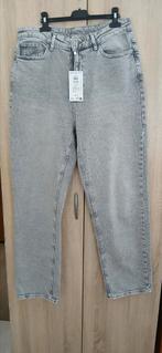 Nieuwe licht grijze vila wijde pijp mom jeans mt 40, Vila, Nieuw, Ophalen of Verzenden, W30 - W32 (confectie 38/40)