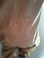 Hangend beeld uit 1996 van Kunstenaar Junasilo 15 euro, Ophalen