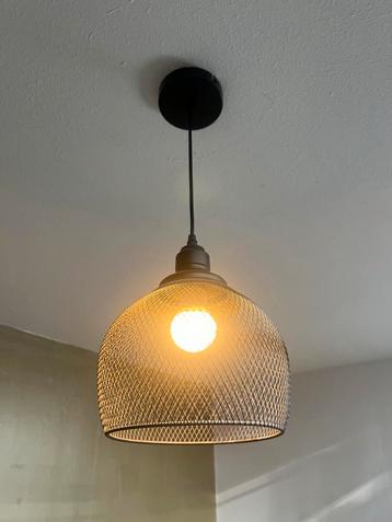 Zwarte Hanglamp - Stijlvol & Modern beschikbaar voor biedingen