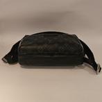 Louis Vuitton Outdoor Bag Mono 2020, Louis Vuitton, Gebruikt, Support@louisvuitton.com, 2 Rue du Pont Neuf
75001 Paris
France