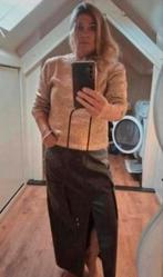 Nieuwe leren rok +split +zakken,met goudkleurig trui, Kleding | Dames, Rokken, Ophalen of Verzenden, Nieuw, Maat 46/48 (XL) of groter