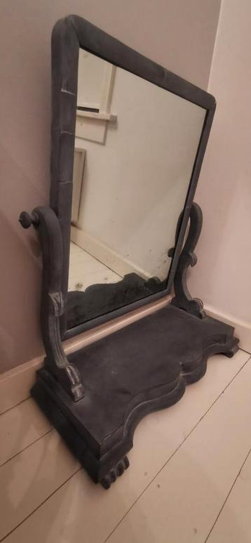 Oude antiek vintage retro spiegel passpiegel beschikbaar voor biedingen