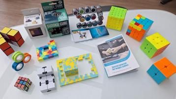 Speed cubes  kubussen en IQ spellen beschikbaar voor biedingen