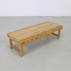 Low Bench in Pinewood, 1970s, Huis en Inrichting, Ophalen