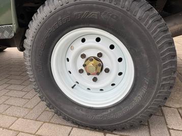 Land rover defender wolf wielen met extra offset  beschikbaar voor biedingen