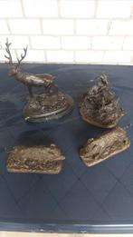 Bronzen Beelden Set: Hert, Gems, Everzwijnen, Antiek en Kunst, Ophalen