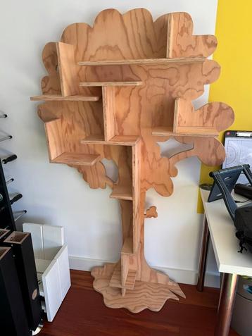 Kast voor kinderkamer: boekenboom!  beschikbaar voor biedingen