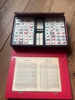 Vintage Mahjong in Originele Koffer, Hobby en Vrije tijd, Drie of vier spelers, Ophalen of Verzenden, Gebruikt, Reisspel